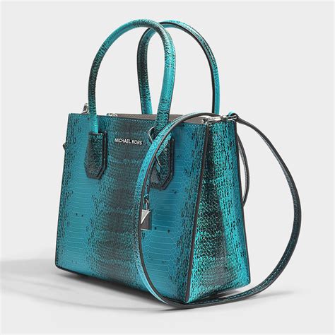 michael kors mercer gallery medium|Michael Kors mercer medium messenger.